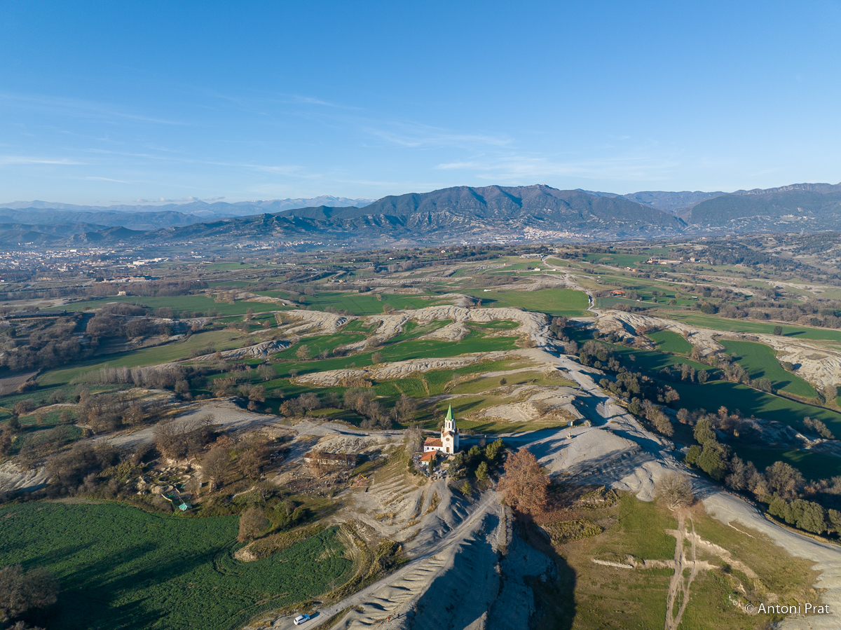 ESGLÉSIES I ERMITES santuari de Puig Agut a Manlleu La Vall del Ges