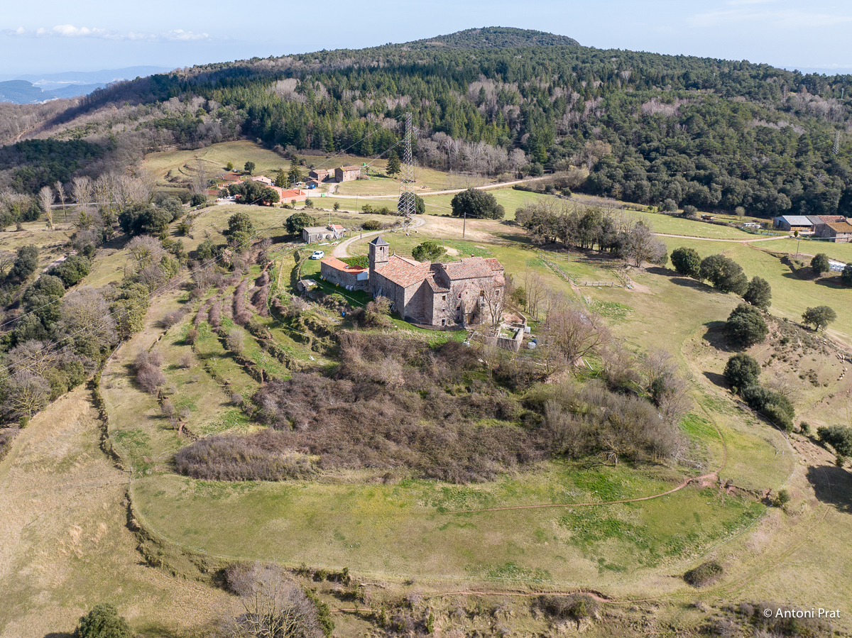 ESGLÉSIES I ERMITES Sant Martí Sacalm a Susqueda La Vall del Ges i